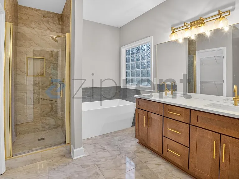 4584 Garden City Dr — Photo 25