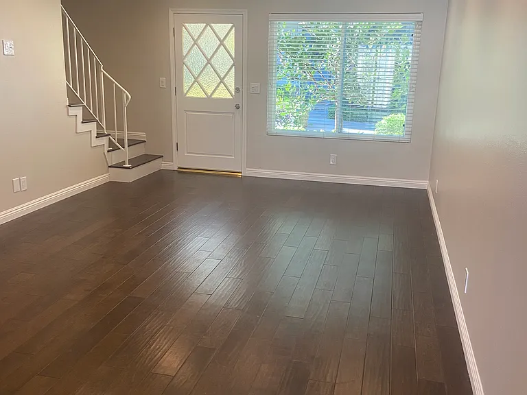 4557 Delancy Dr — Photo 2