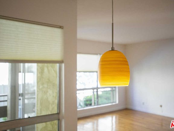 5th image of 6275 Canterbury Dr Unit 202