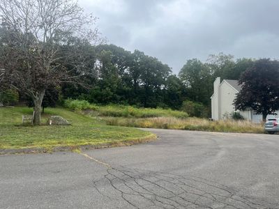 44 Trotter Lane, Newington, CT, 06111