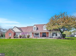 2 Becket Ct, Princeton Junction, NJ 08550
