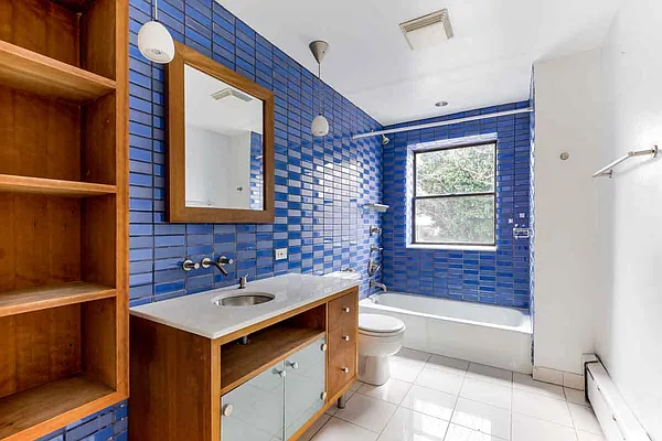 Rented by Douglas Elliman | media 29