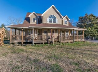 597 Clifty Creek Rd, Oakdale, TN 37829