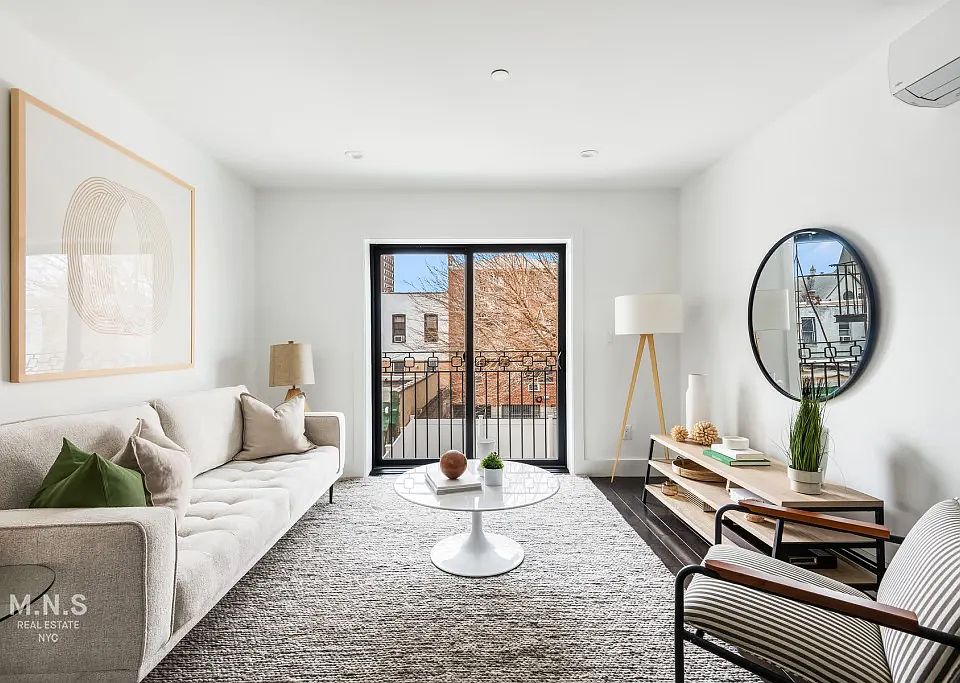 1st image of 14-40 31st Ave #1F