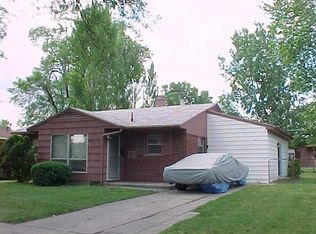 21911 Sunset Blvd, Oak Park, MI 48237