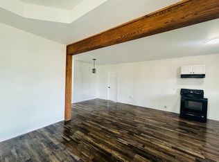 8893 County Road 128, Floresville, TX 78114