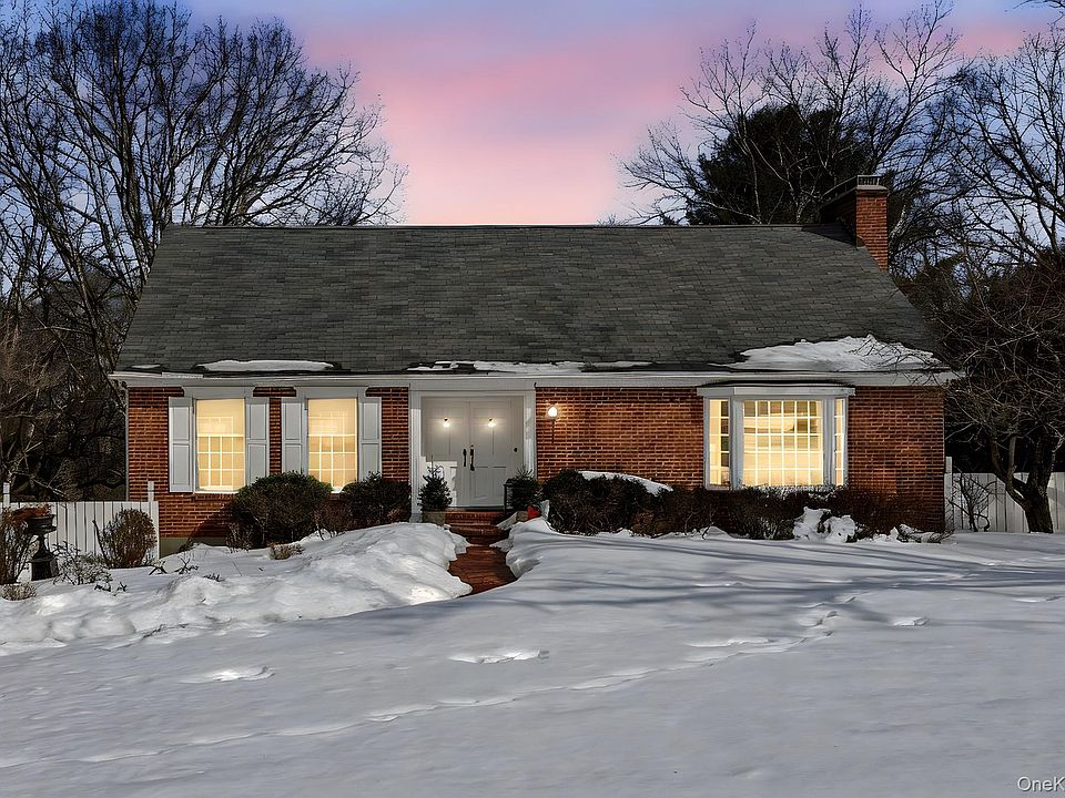 1st image of 56 Glenvue Drive