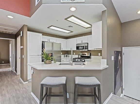 3rd image of 315 Whispering Willow Dr Unit F