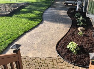 20420 Foster Rd, Wellington, OH 44090