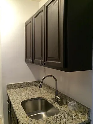 Rented by Hillel Realty Group | media 11