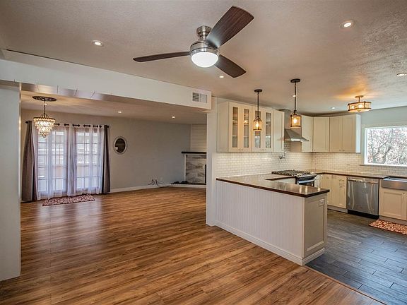 4th image of 1804 Miracerros Ln