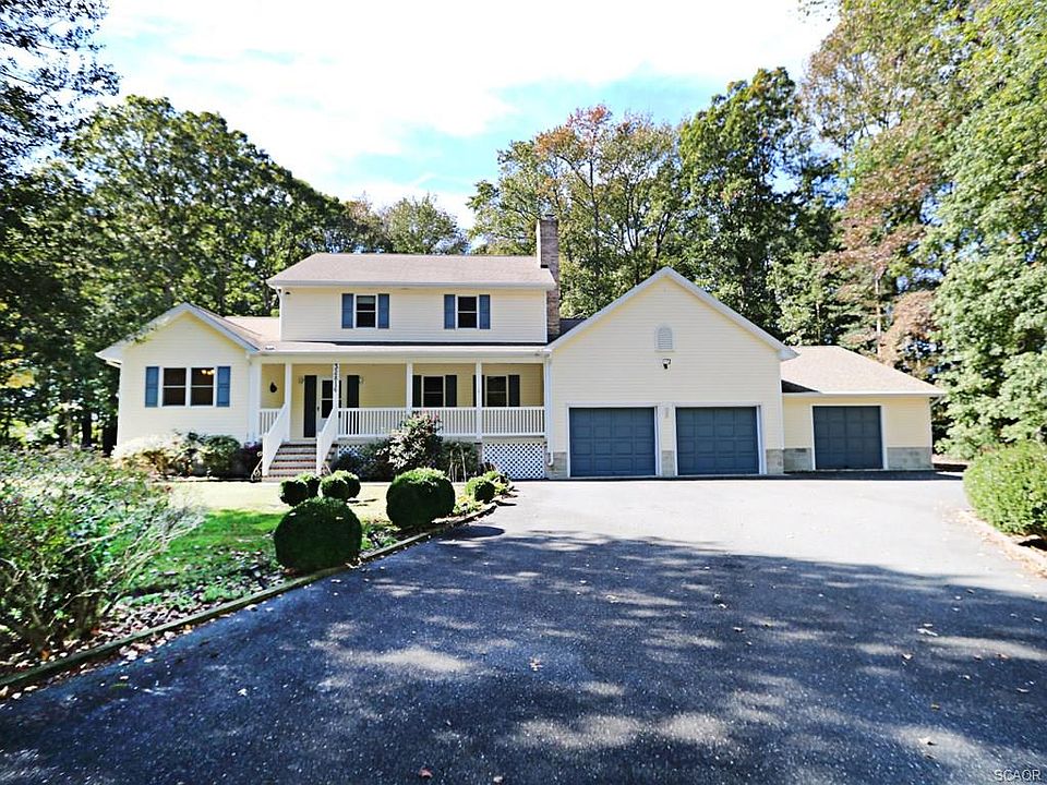 1st image of 32816 Pine Cone Ln