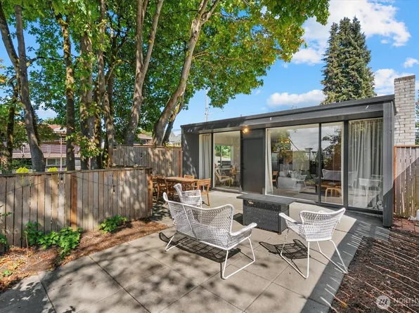 719 721 N 38th Street, Seattle, WA 98103