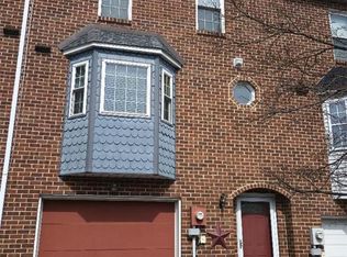 2015 Orchard Dr, Whitehall, PA 18052