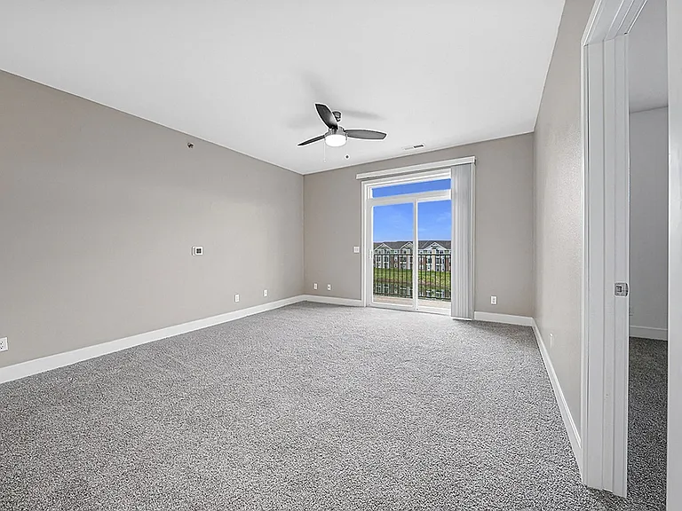 Chase Creek Apartment Homes — Photo 40
