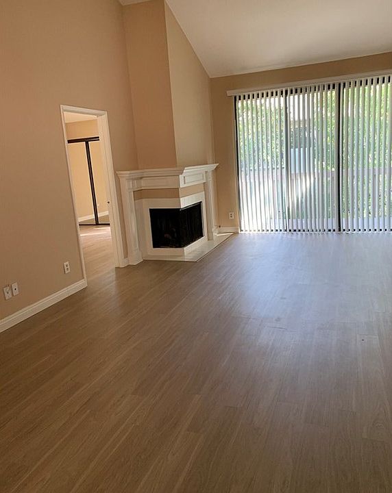 1st image of 26701 Quail Crk APT 22
