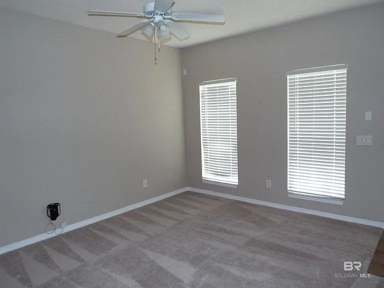 33064 Stables Dr #B — Photo 8