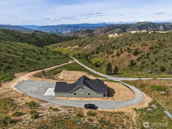 390 True Blue Lane, Chelan, WA 98816