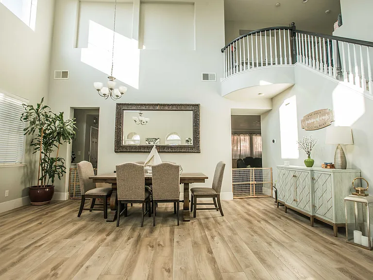 10016 Wyland Dr — Photo 2