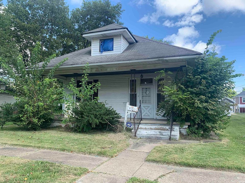 1st image of 710 Jackson Ave