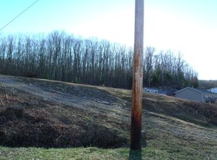 214 Steven St, Shady Spring, WV 25918