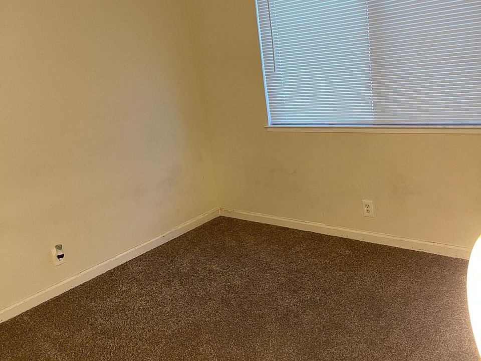 2nd image of 5521 Harlow Way #1