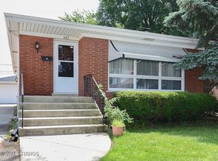 647 Bensley Ave, Calumet City, IL