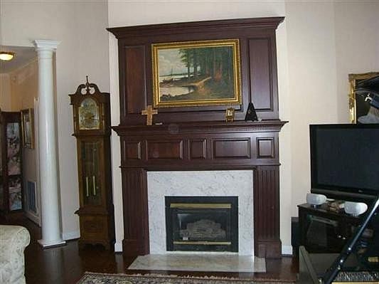 4th image of 1466 Obrian Dr