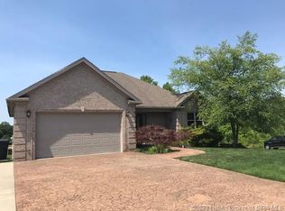 417 Pine Drive Cir, Henryville, IN 47126