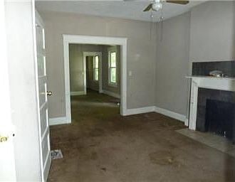 2nd image of 2637 Myrtle Ave