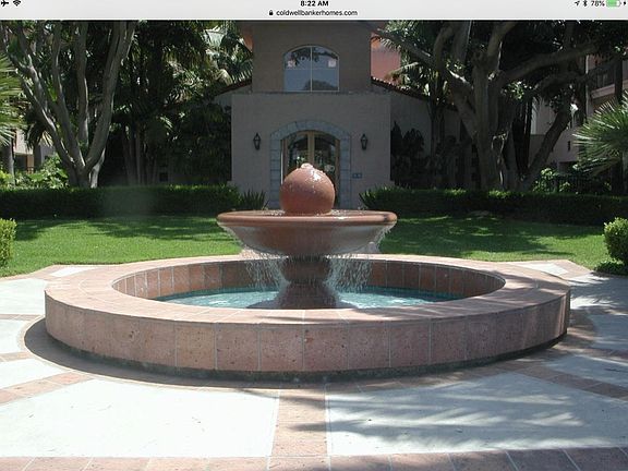 3rd image of 454 Por La Mar Cir #454