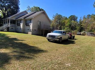 5946 King Hiram Rd, Hope Mills, NC 28348