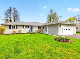 54 Suellen Dr, Rochester, NY 14609