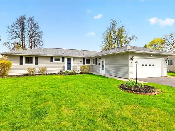 54 Suellen Dr, Rochester, NY 14609