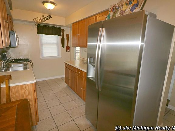 5th image of 4563 Buchanan Ave SW
