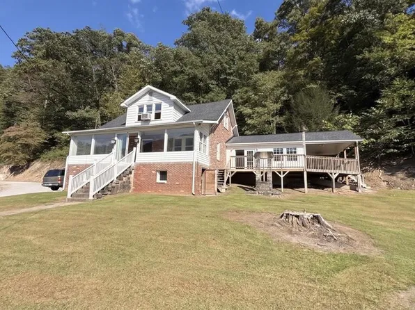 395 Kenmont Hollow Rd, Jeff, KY 41751