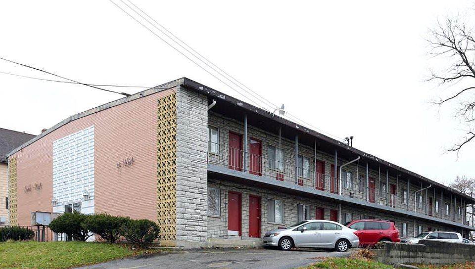 Belle West Apartment Rentals Akron, OH Zillow