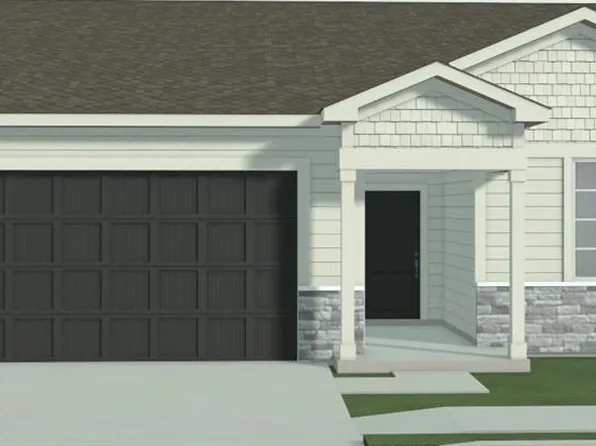 12500 S White Ash Ln, Lake Lotawana, MO 64086