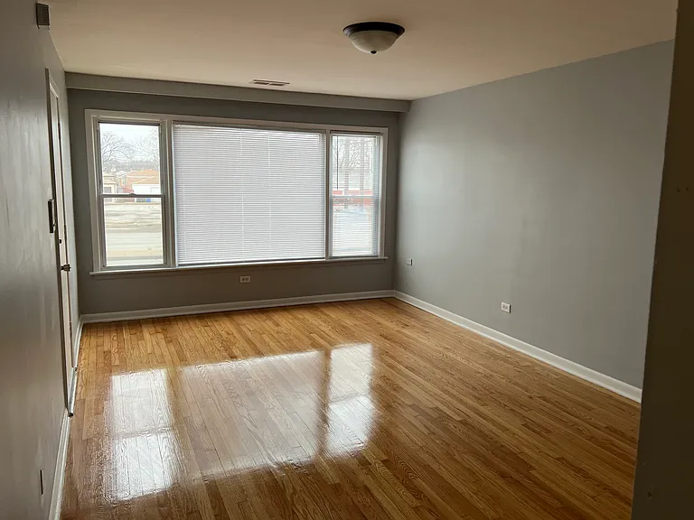 3535 W 79th St #1 — Photo 5