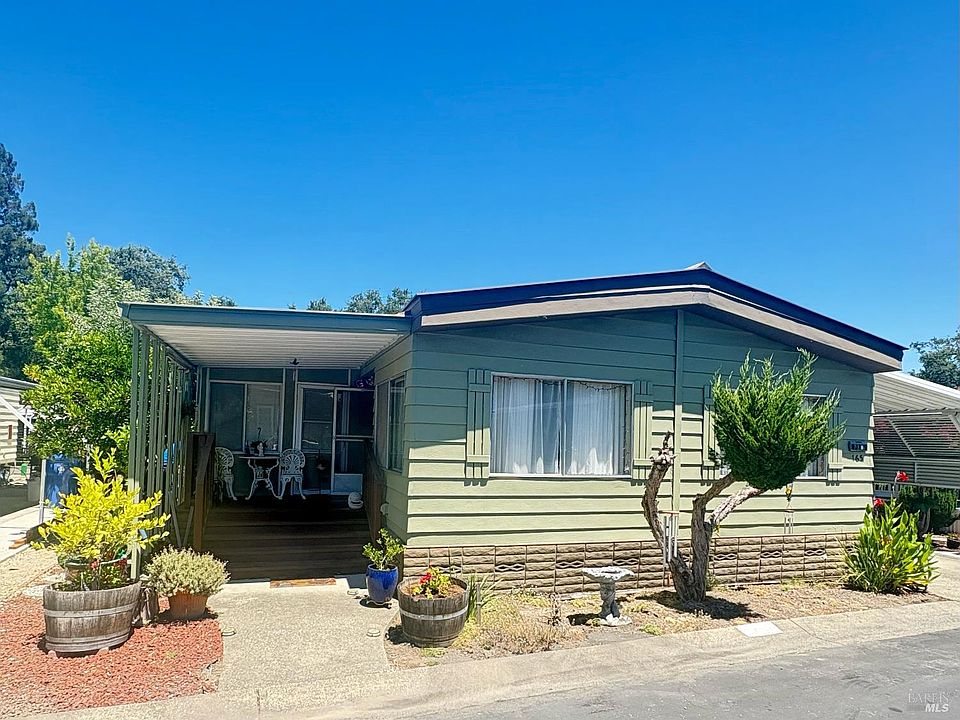 1st image of 2412 Foothill Boulevard #165