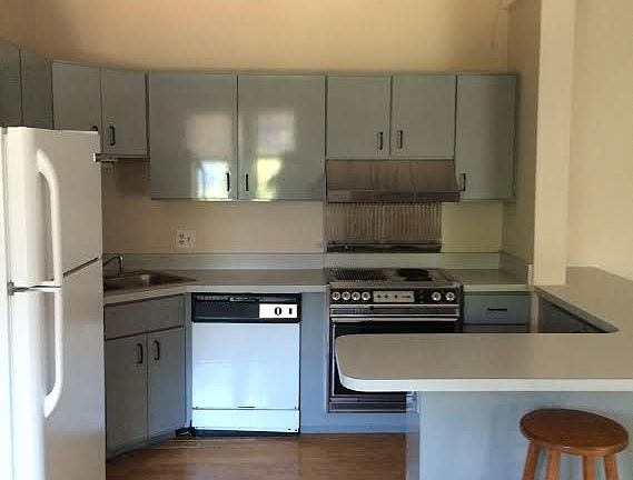 5th image of 701 W Locust St APT 39