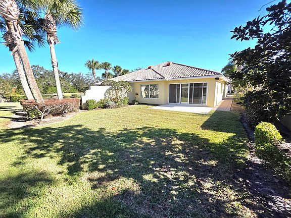 2nd image of 10399 SW Stratton Drive