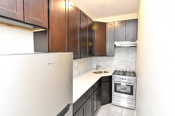 Rented by Bohemia Realty Group | media 22