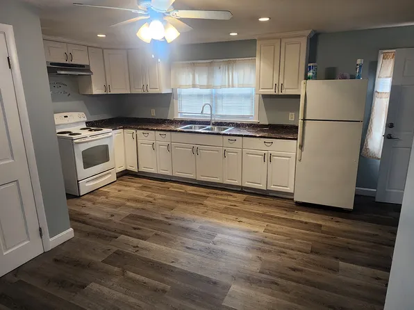 280 Thornton St #2, Manchester, NH 03102