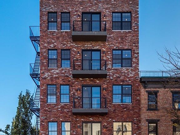 5th image of 196 Montrose Ave #4ASPHI