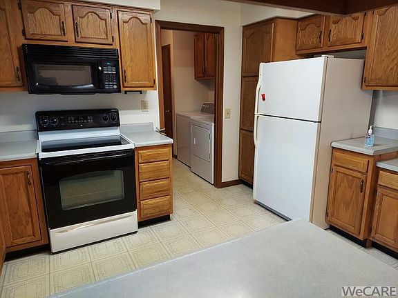 3rd image of 8411 Township Road 79