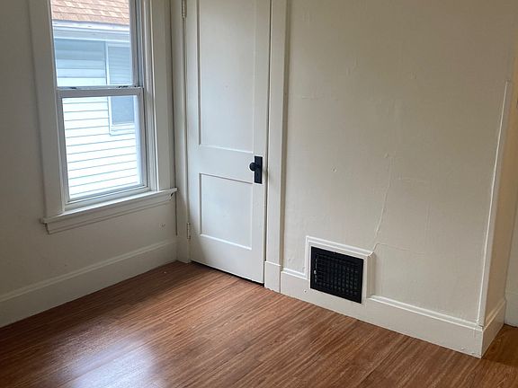 5th image of 1621 Grantwood Ave #2