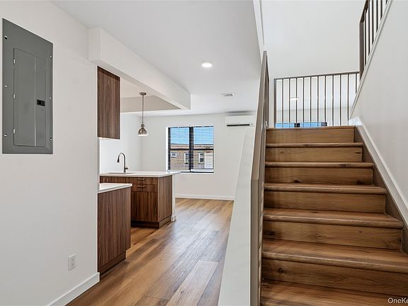 4th image of 6245 60th St #2