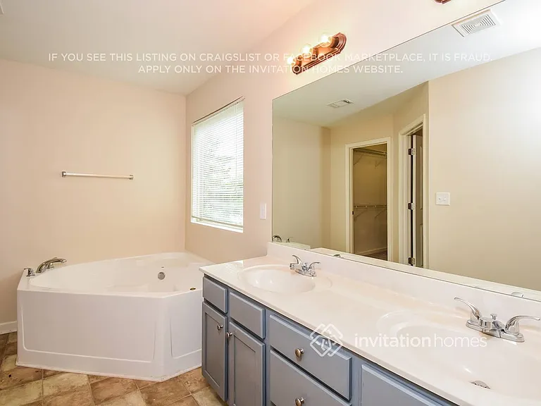 738 Rockingham Dr — Photo 15