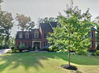 4995 Rockhaven Dr, Clarence, NY 14031